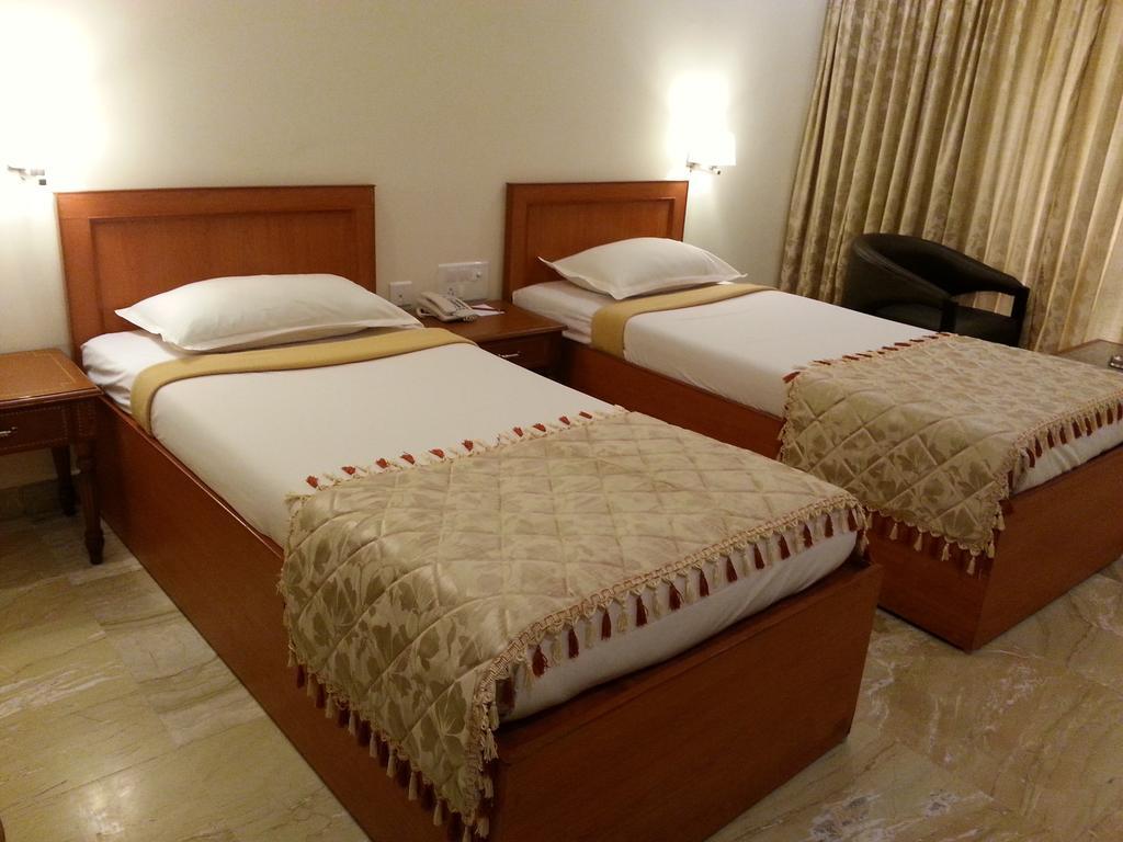 Paramount Inn Sriperumbudur Szoba fotó