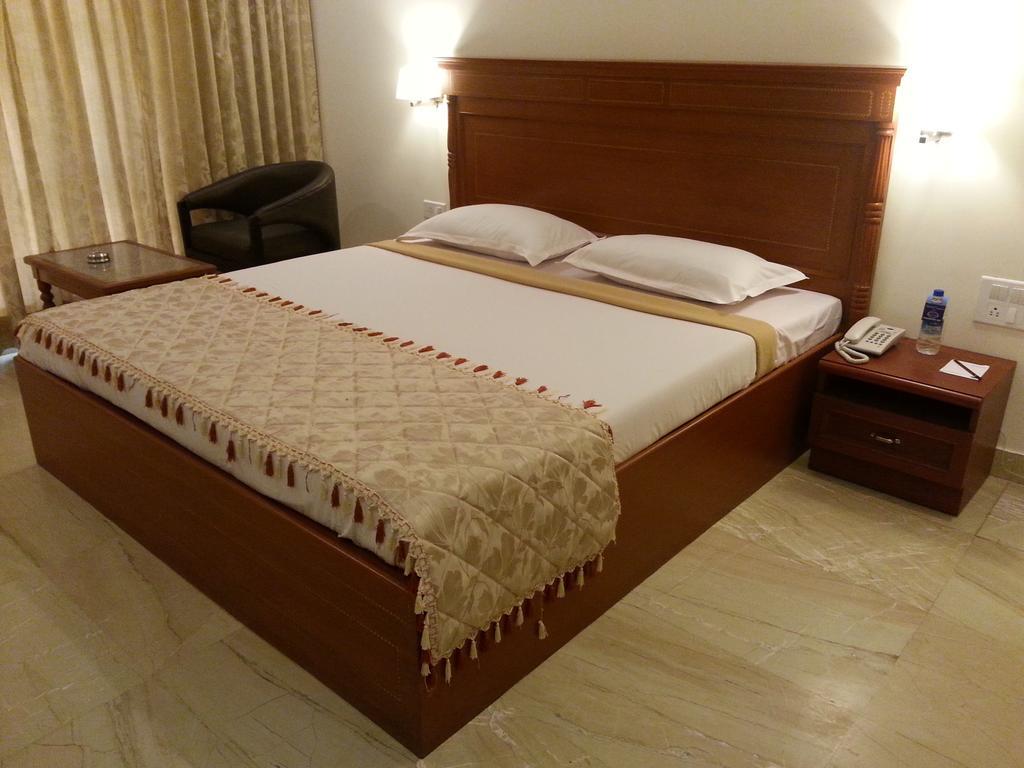 Paramount Inn Sriperumbudur Szoba fotó