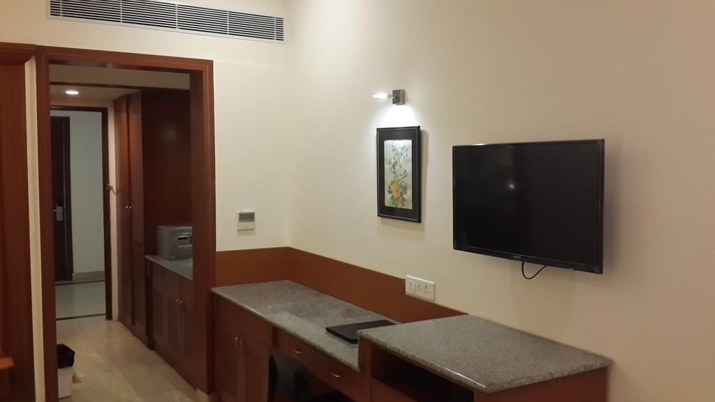 Paramount Inn Sriperumbudur Kültér fotó